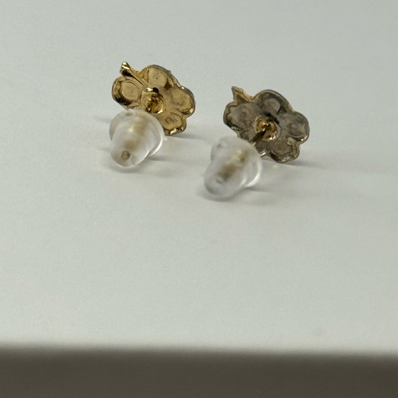 Dragonfly and Flower Earrings Set - Picture 4 of 12